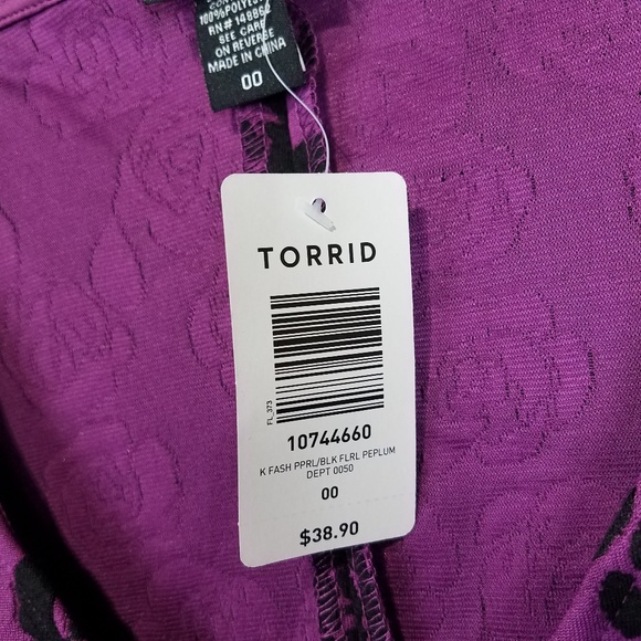 Torrid Floral Peplum Top - Picture 8 of 8